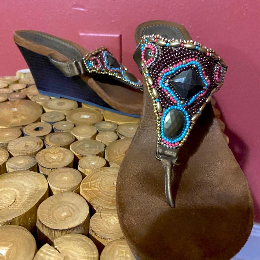 Jeweled wedges